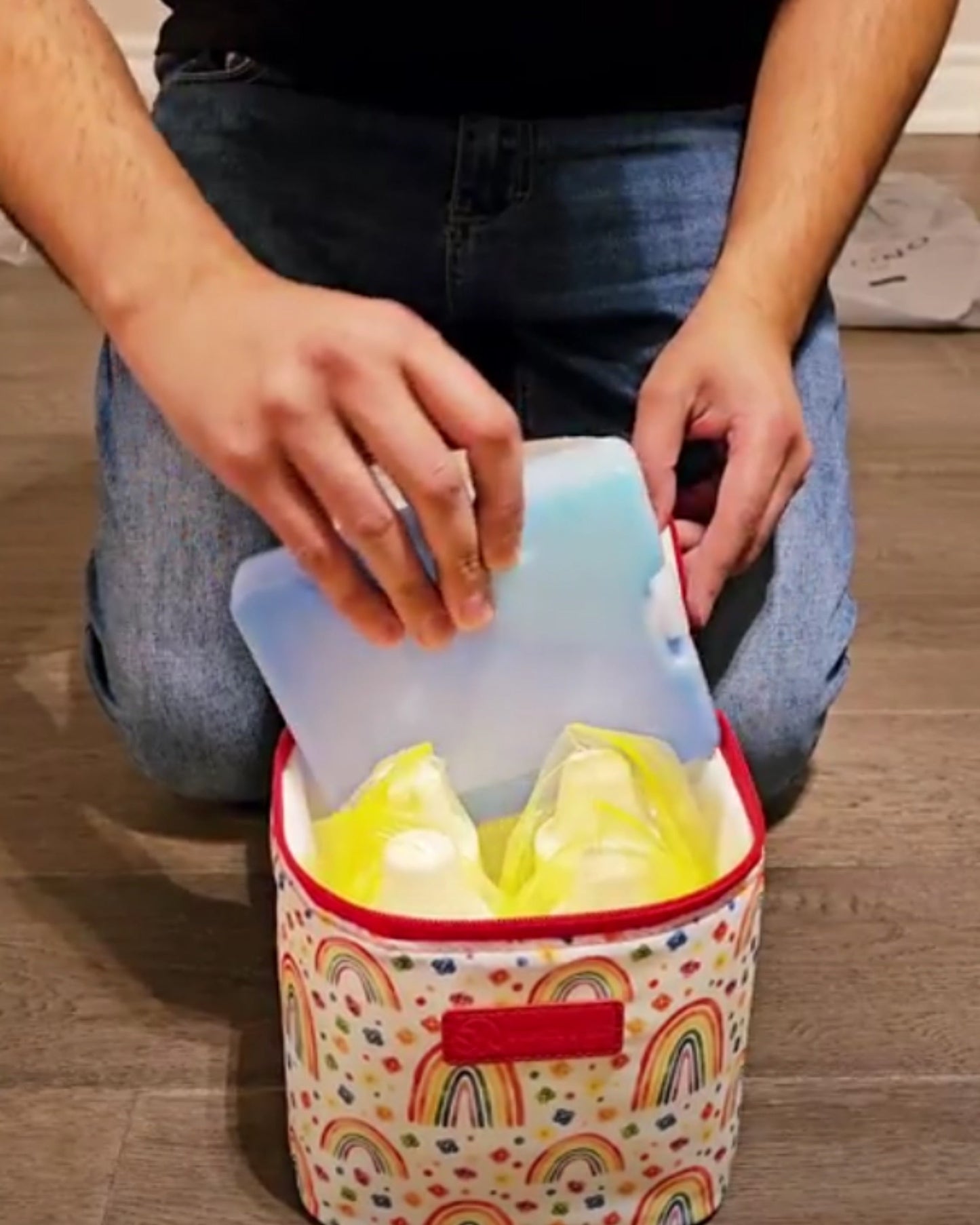 Cold Gold Breastmilk Cooler by Sarah Wells – Insulated Milk Storage with Ice Pack – Machine Washable for Moms
