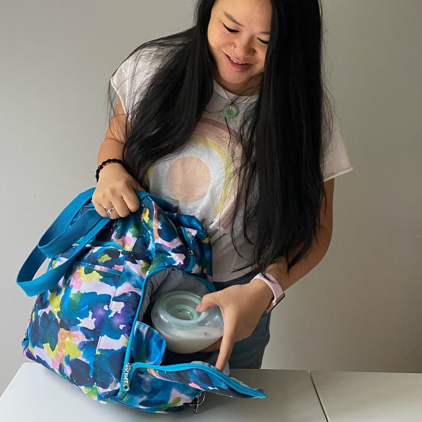 Kelly Breast Pump Backpack & Tote by Sarah Wells  – Insulated Pocket, Laptop Sleeve & Easy-Clean Interior – Fits All Pumps for Moms