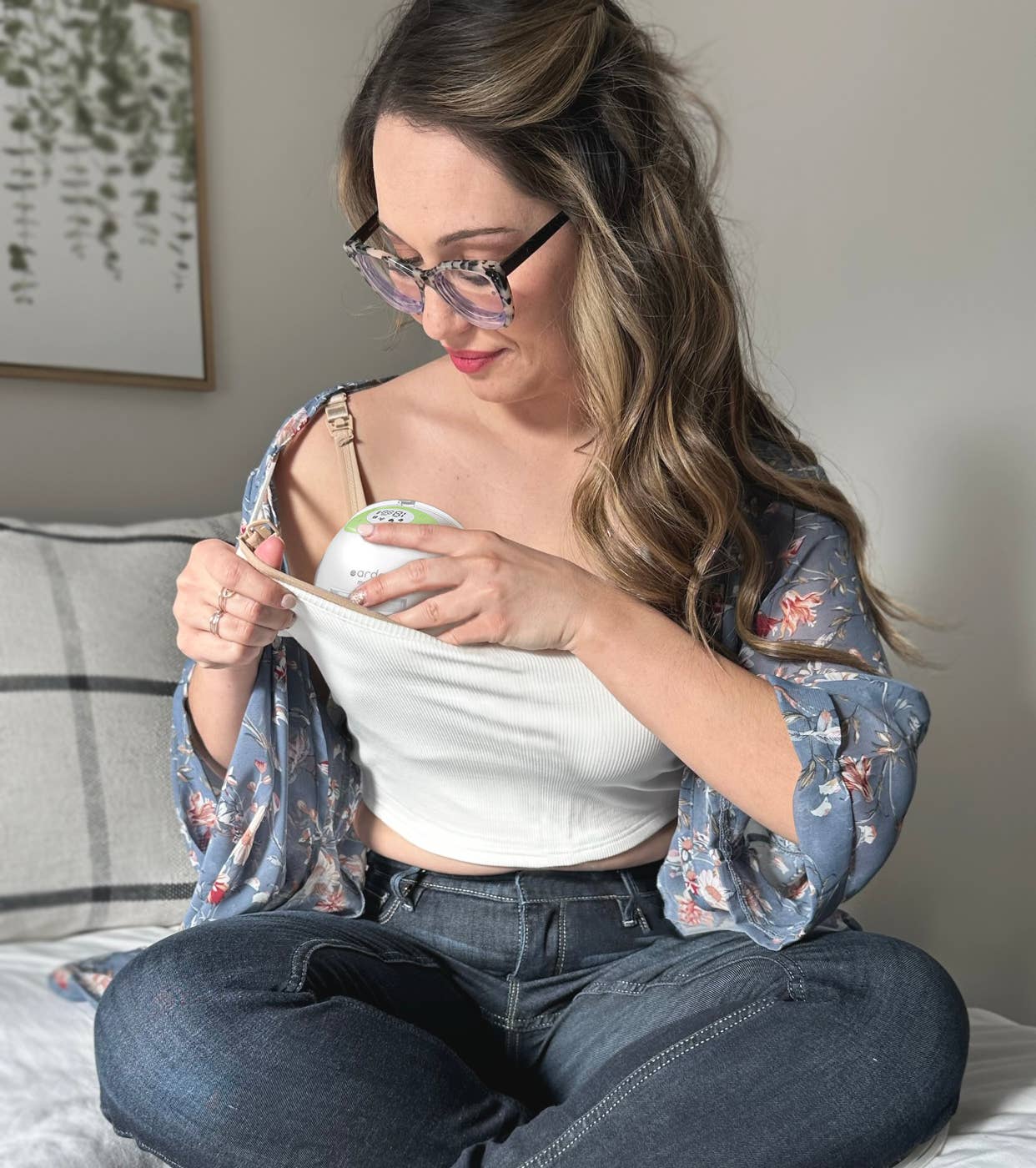 Ardo medical, Inc. - Ardo Melia Wearable Breast Pump (Hospital Grade, 260mmHg)